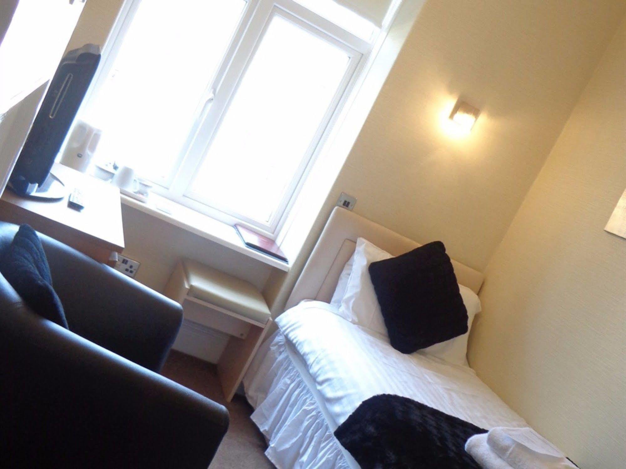 Acorn Lodge Harrogate Dış mekan fotoğraf